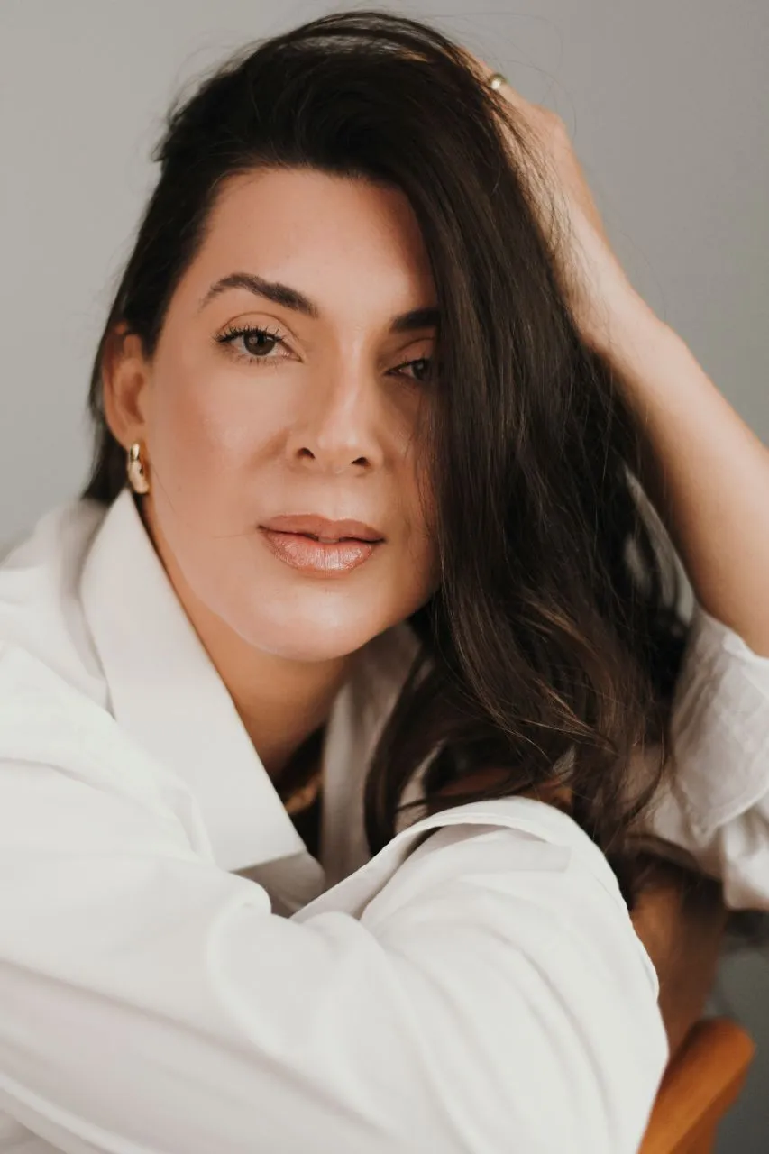 Dra. Adrieri Francischini, cirurgiã-dentista em Palmas